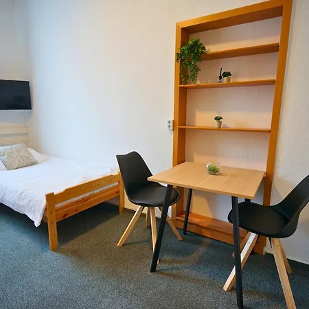 Gasthuette Pensión Eisenhüttenstadt