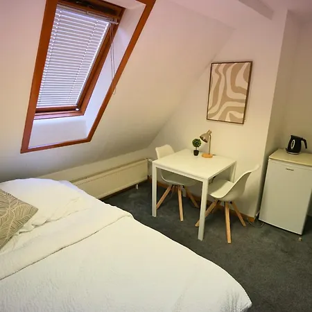 Gasthuette Guest house *