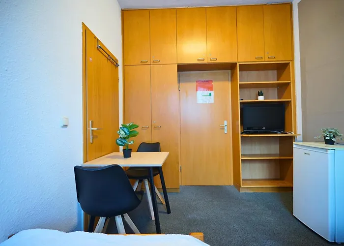 Gasthuette Pensión Eisenhüttenstadt